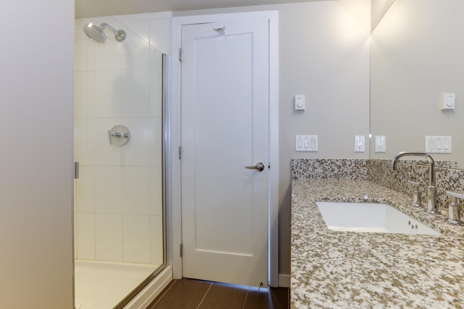 212 405 Skeena St, Vancouver East 13