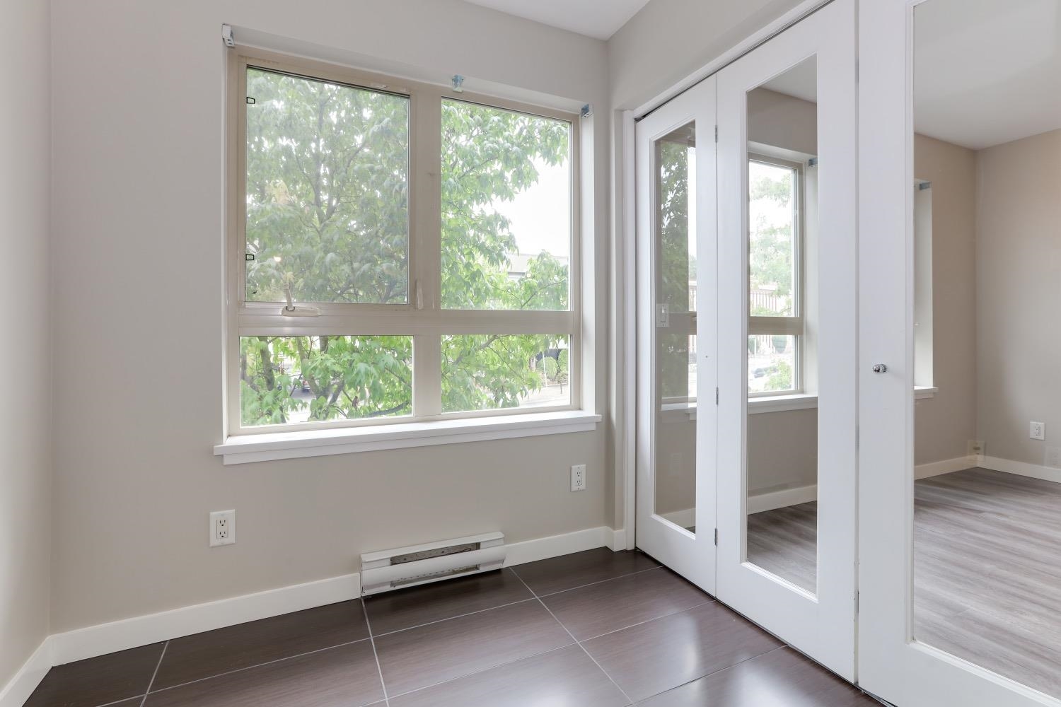 212 405 Skeena St, Vancouver East 19