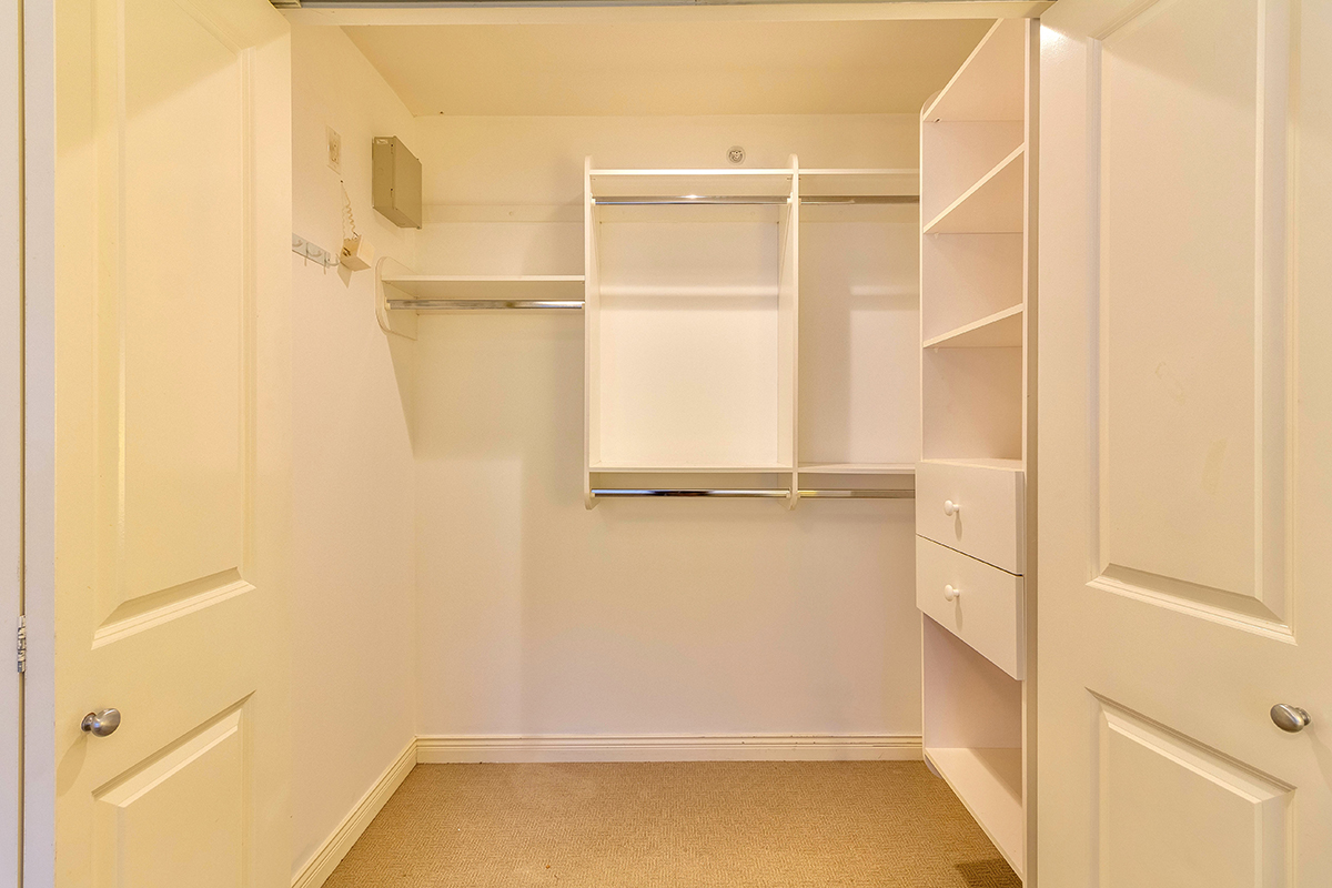 3 2039 Clarke Street, Port Moody 16