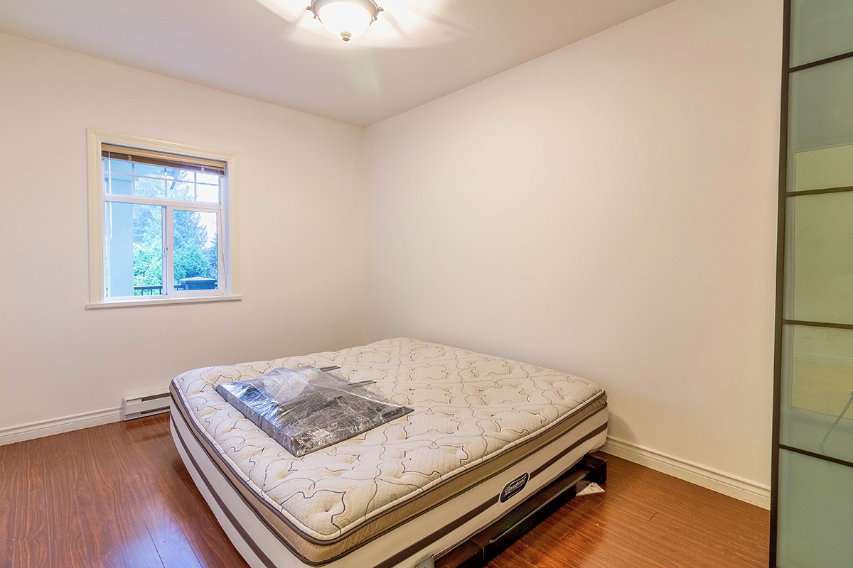 3 2039 Clarke Street, Port Moody 27