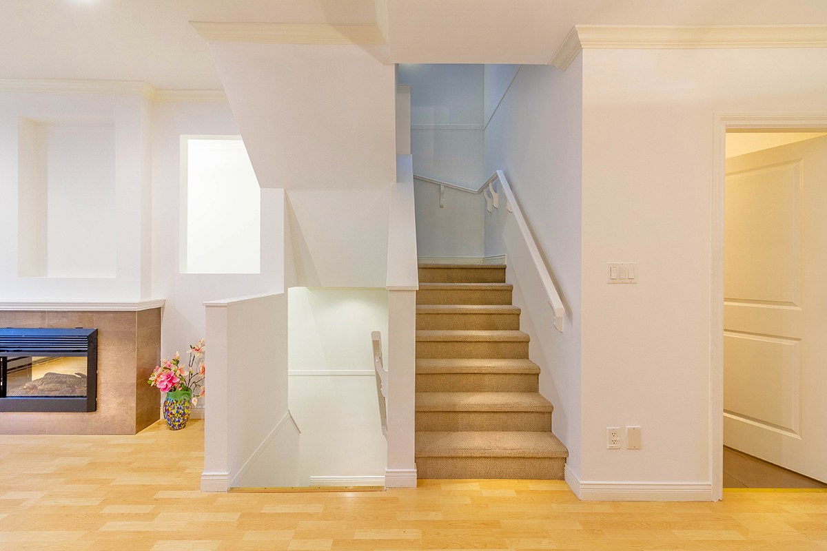 3 2039 Clarke Street, Port Moody 5