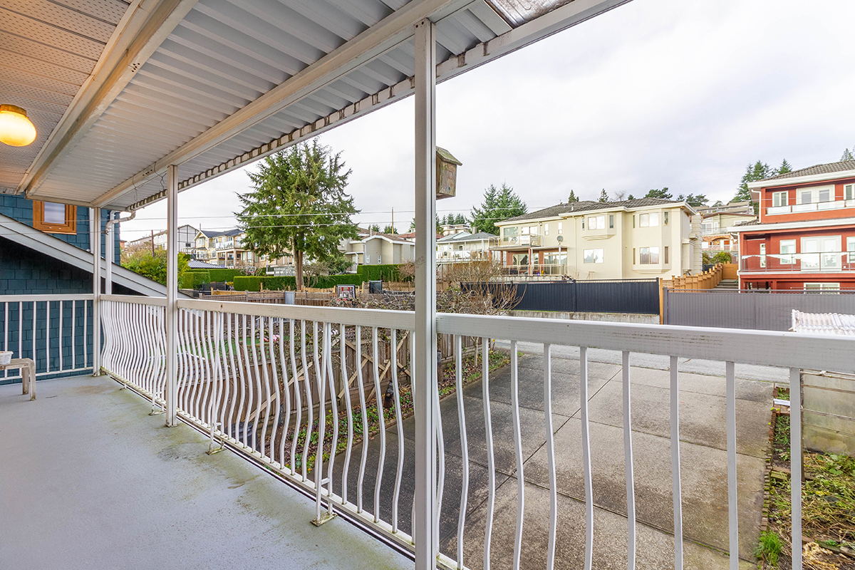5121 Georgia Street, Burnaby North 21