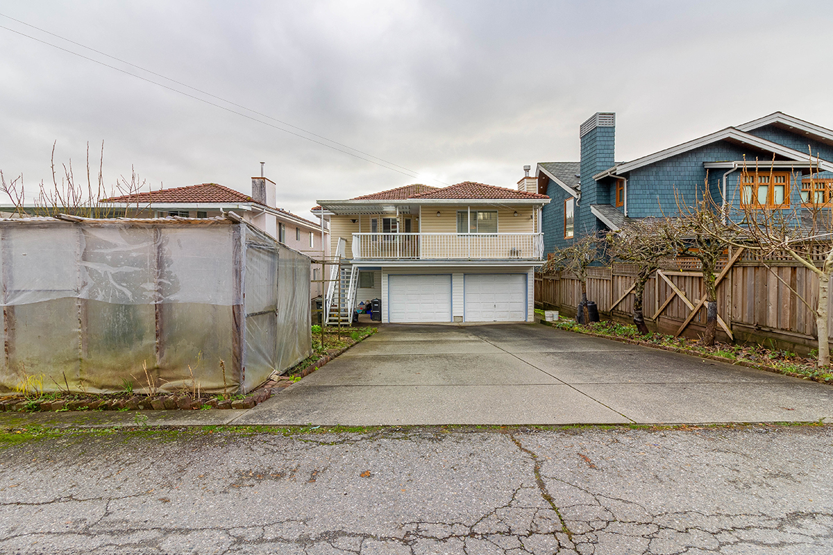 5121 Georgia Street, Burnaby North 30