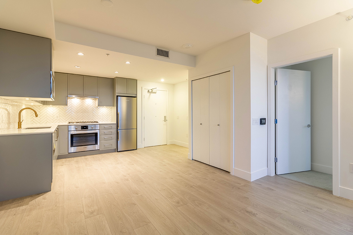 503 2455 Kingsway, Vancouver 10
