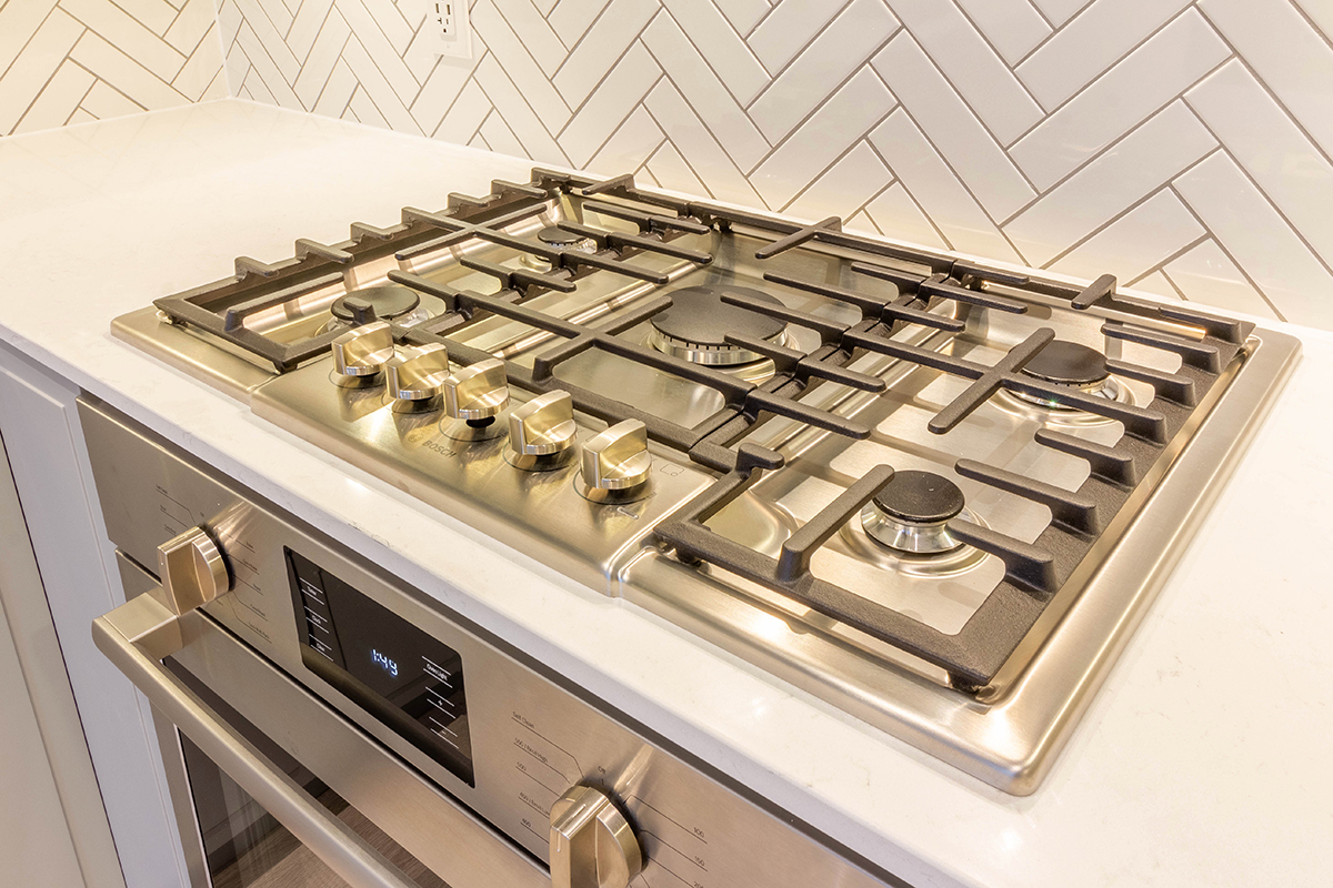 503 2455 Kingsway, Vancouver 14