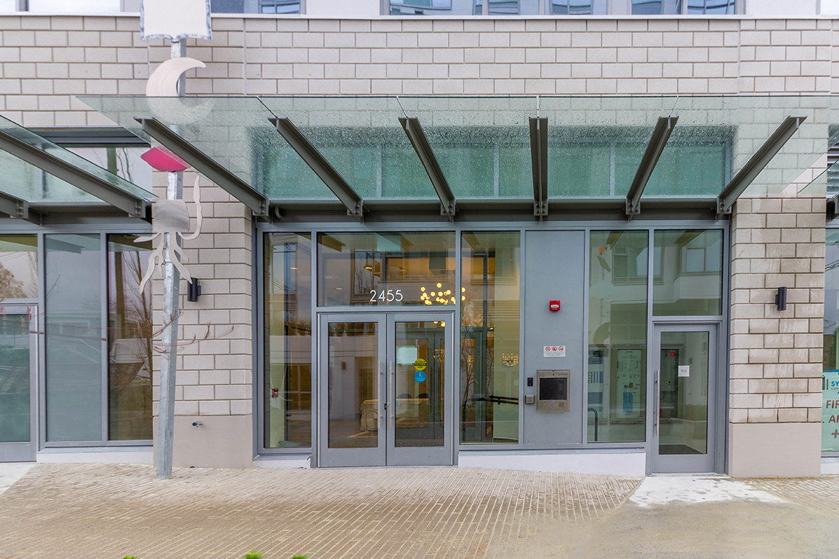 503 2455 Kingsway, Vancouver 2