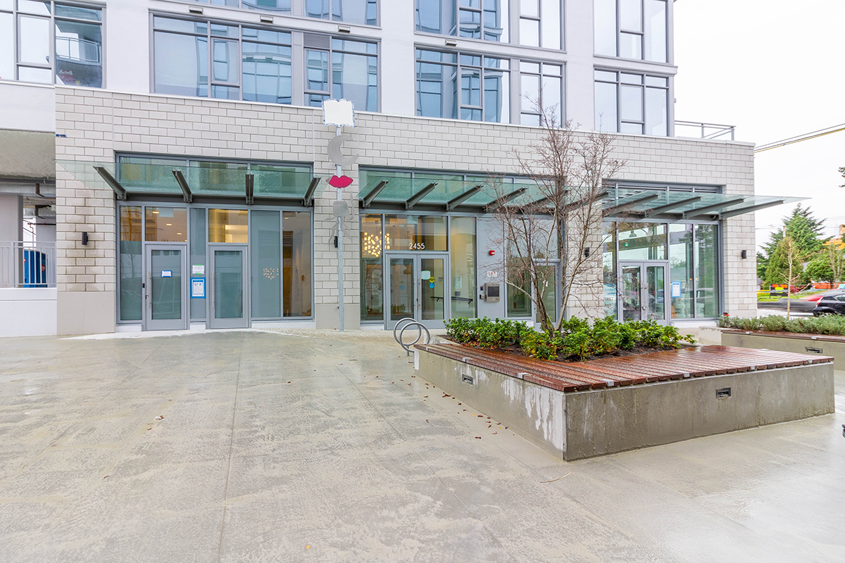 503 2455 Kingsway, Vancouver 26