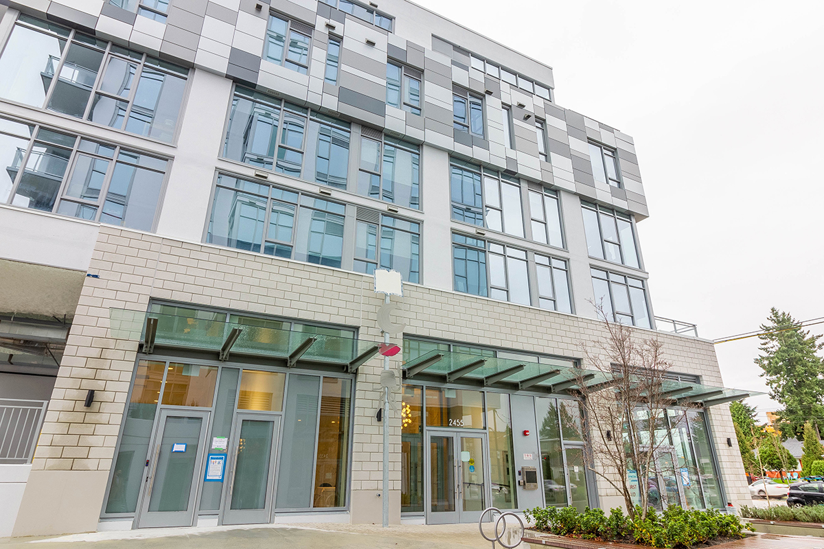 503 2455 Kingsway, Vancouver 27