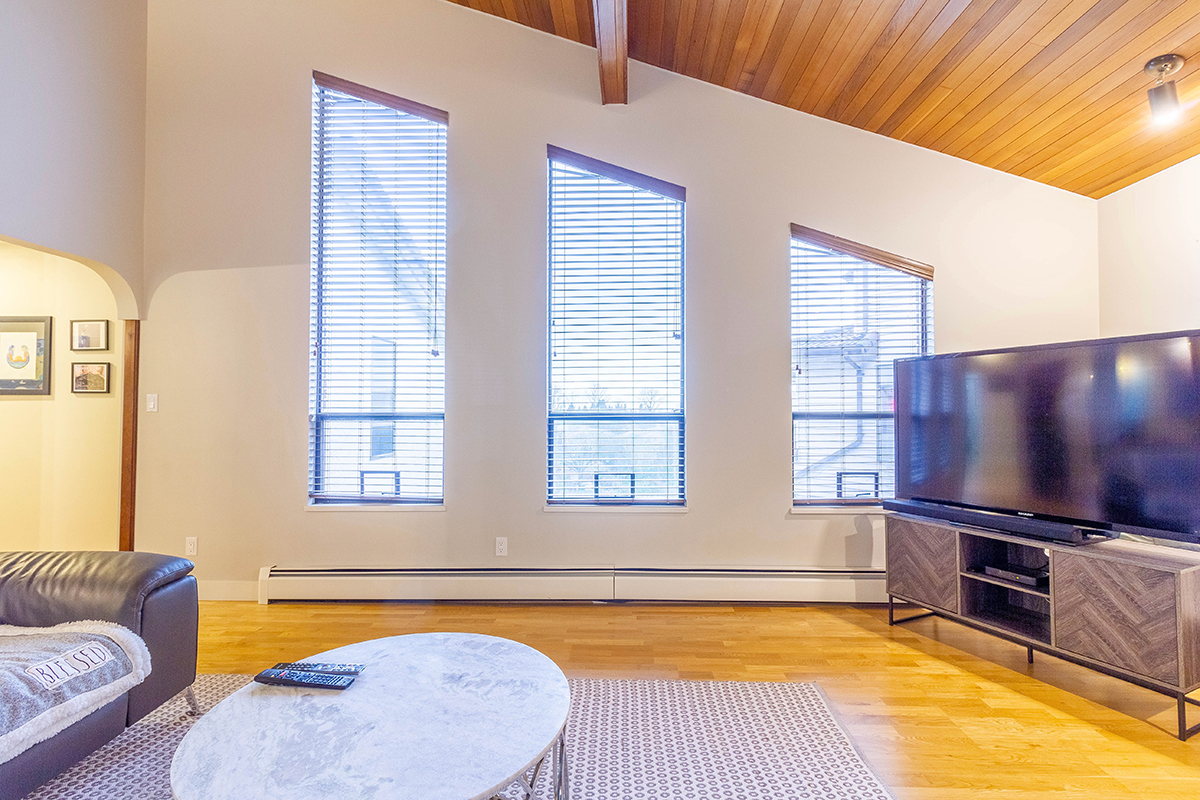 1302 Phillips Avenue, Burnaby North 10