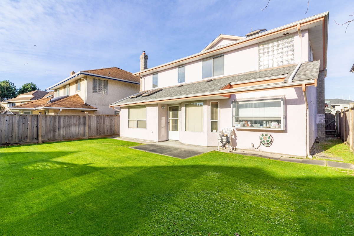 9838 Tuttle Avenue, Richmond 38