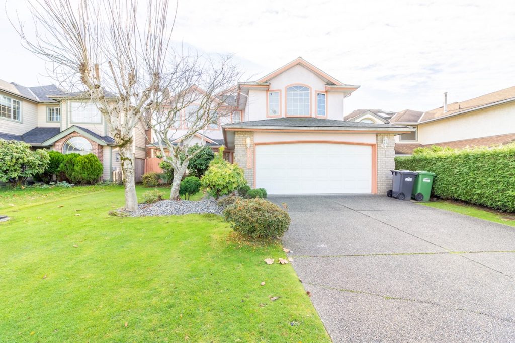 9838 Tuttle Avenue, Richmond