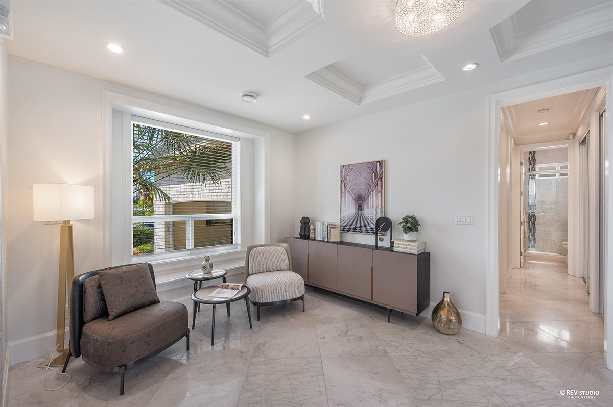 6561 Winch Street, Burnaby North 11
