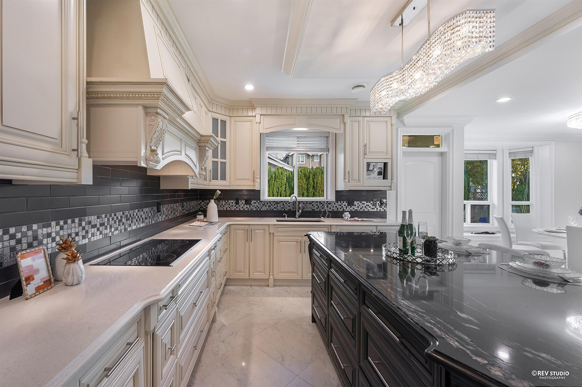 6561 Winch Street, Burnaby North 15