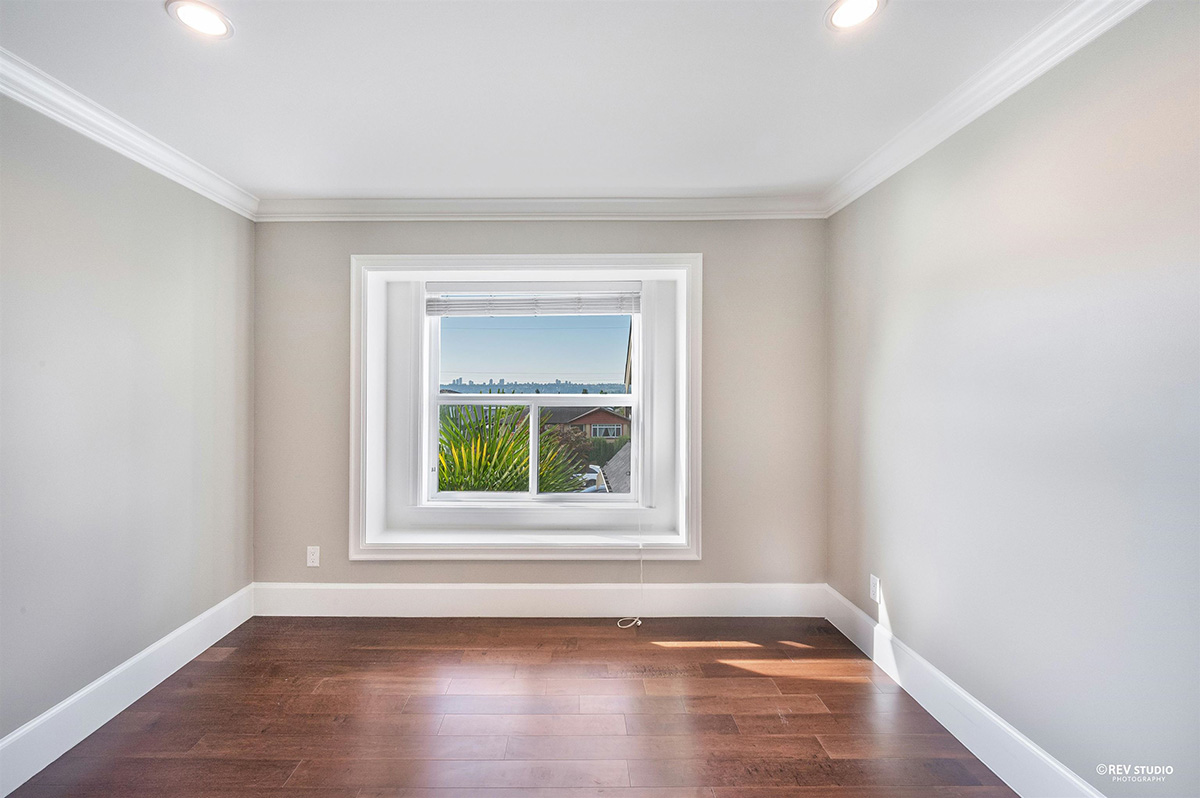 6561 Winch Street, Burnaby North 27