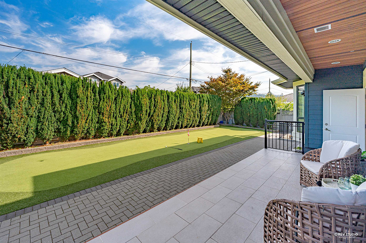 6561 Winch Street, Burnaby North 37