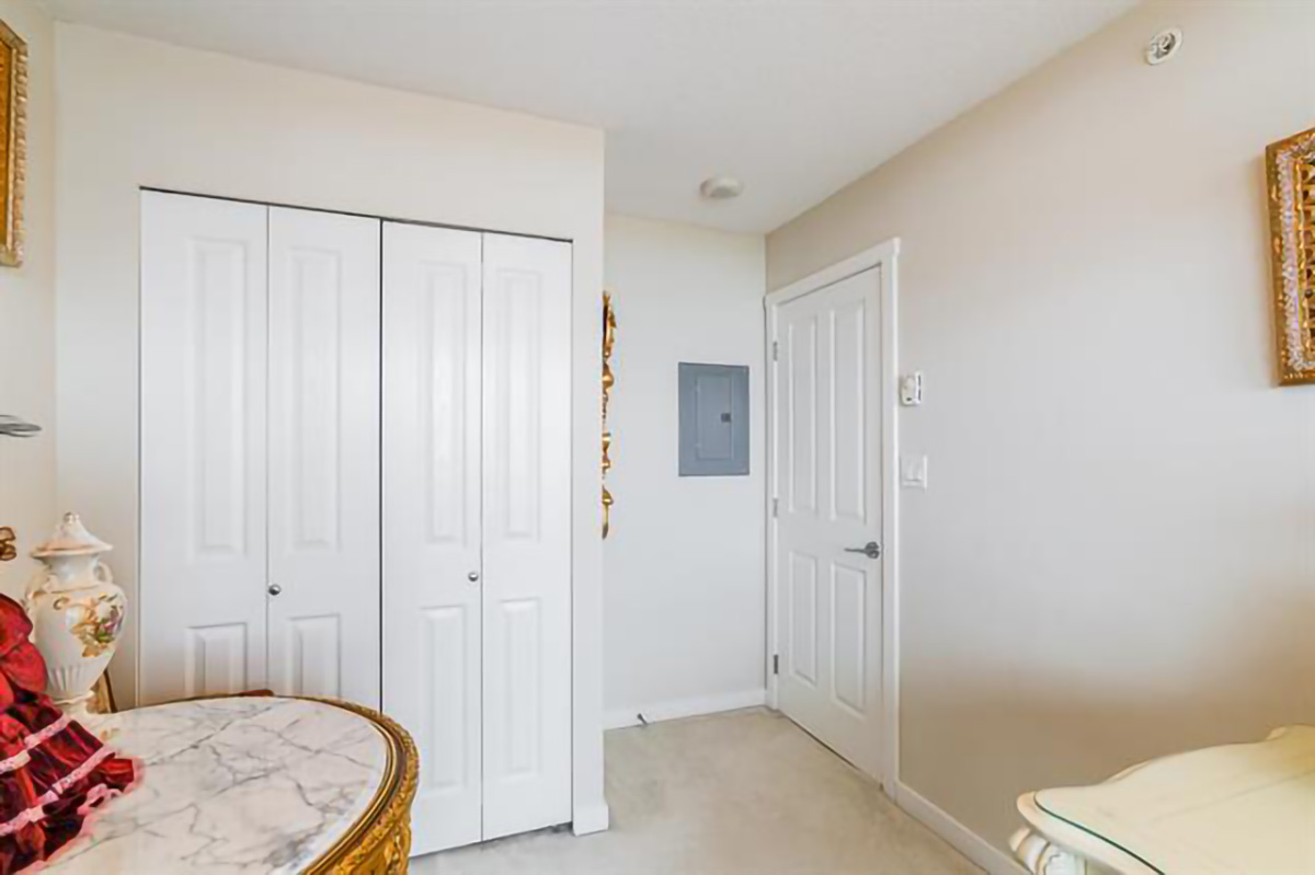1705 6688 Arcola Street, Burnaby South 20