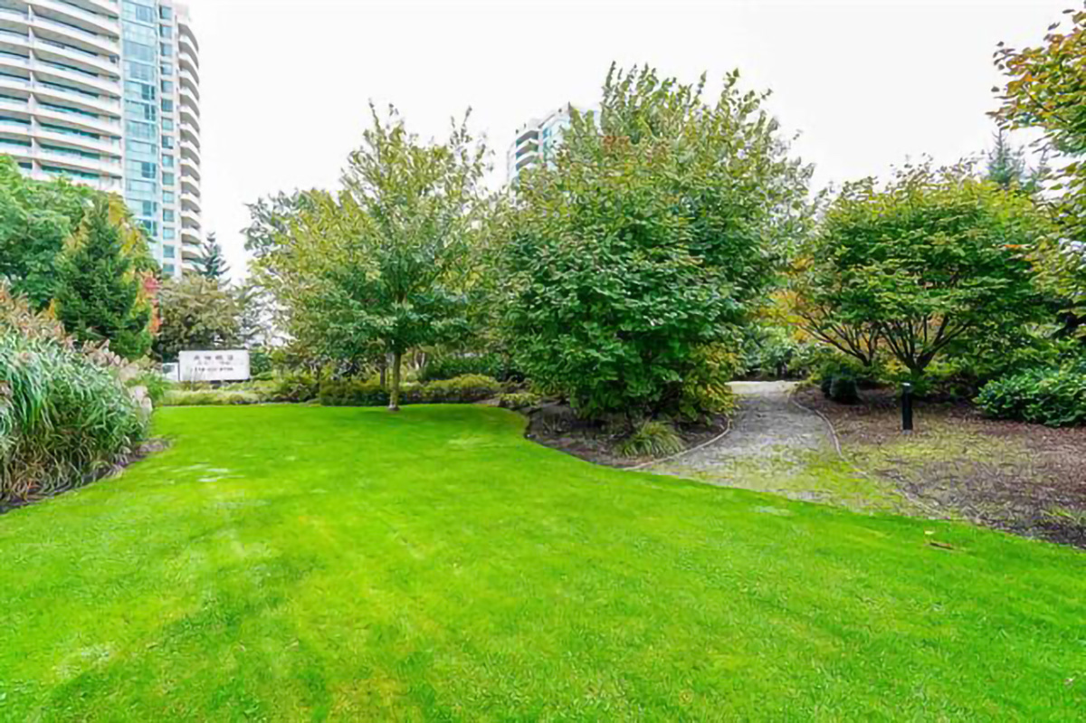 1705 6688 Arcola Street, Burnaby South 33