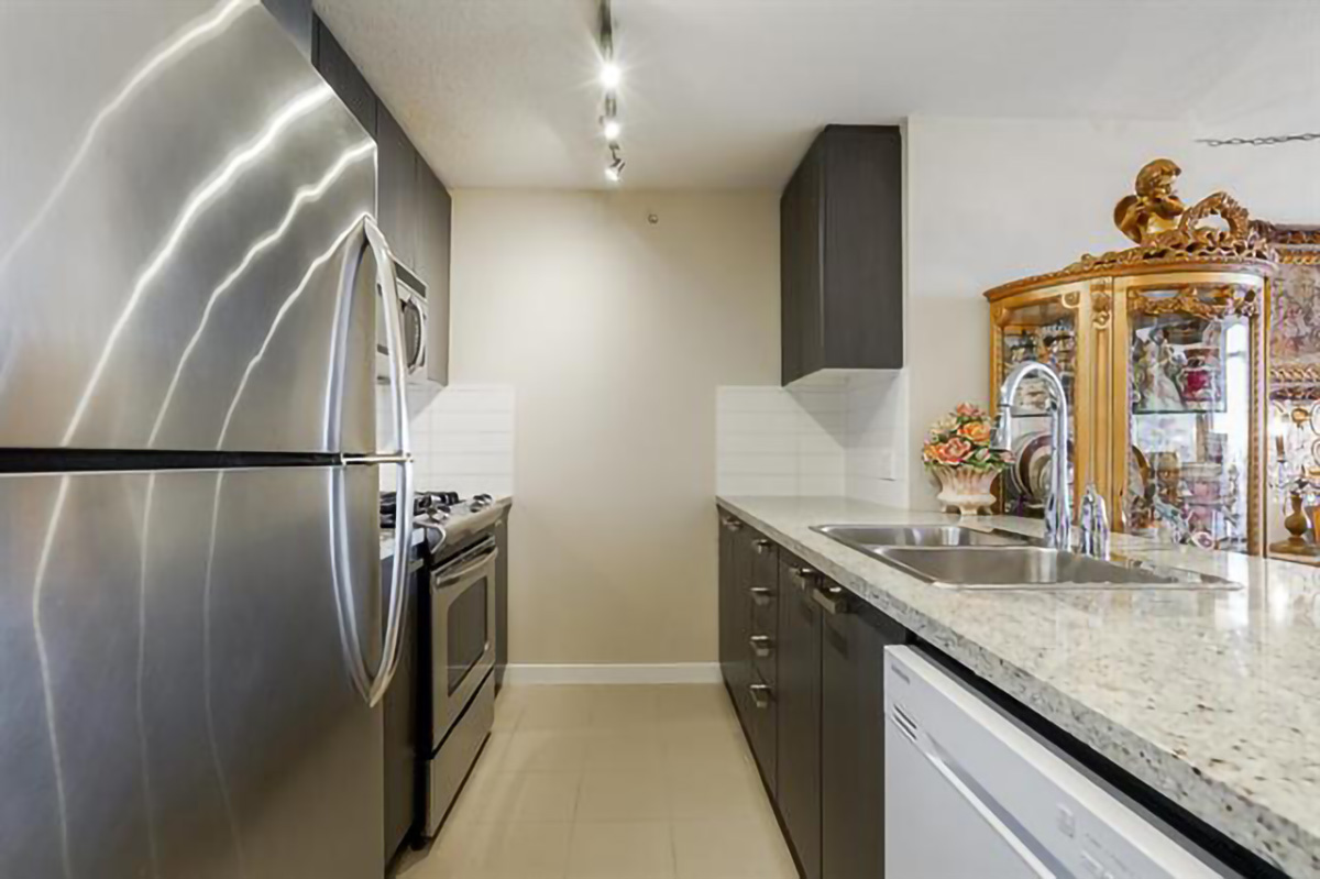 1705 6688 Arcola Street, Burnaby South 6