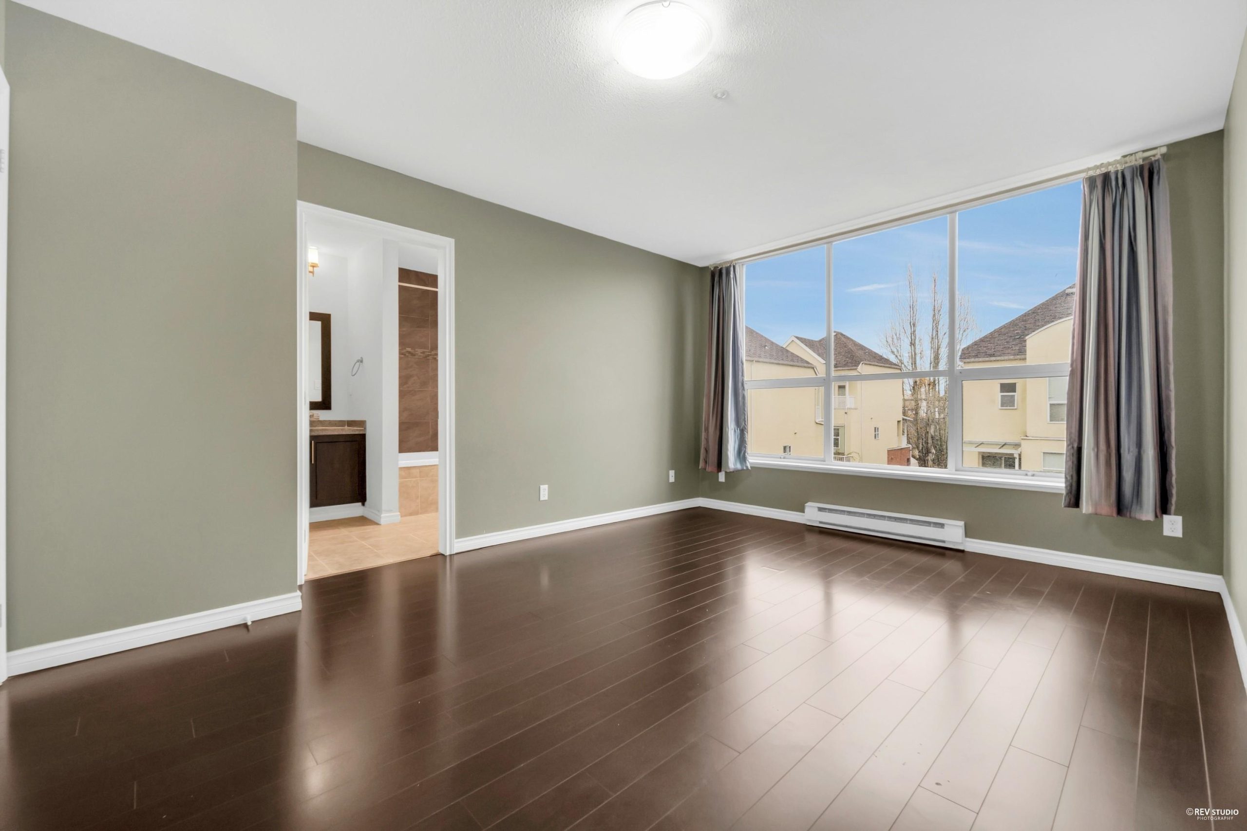 384 8333 Jones Road, Richmond 12