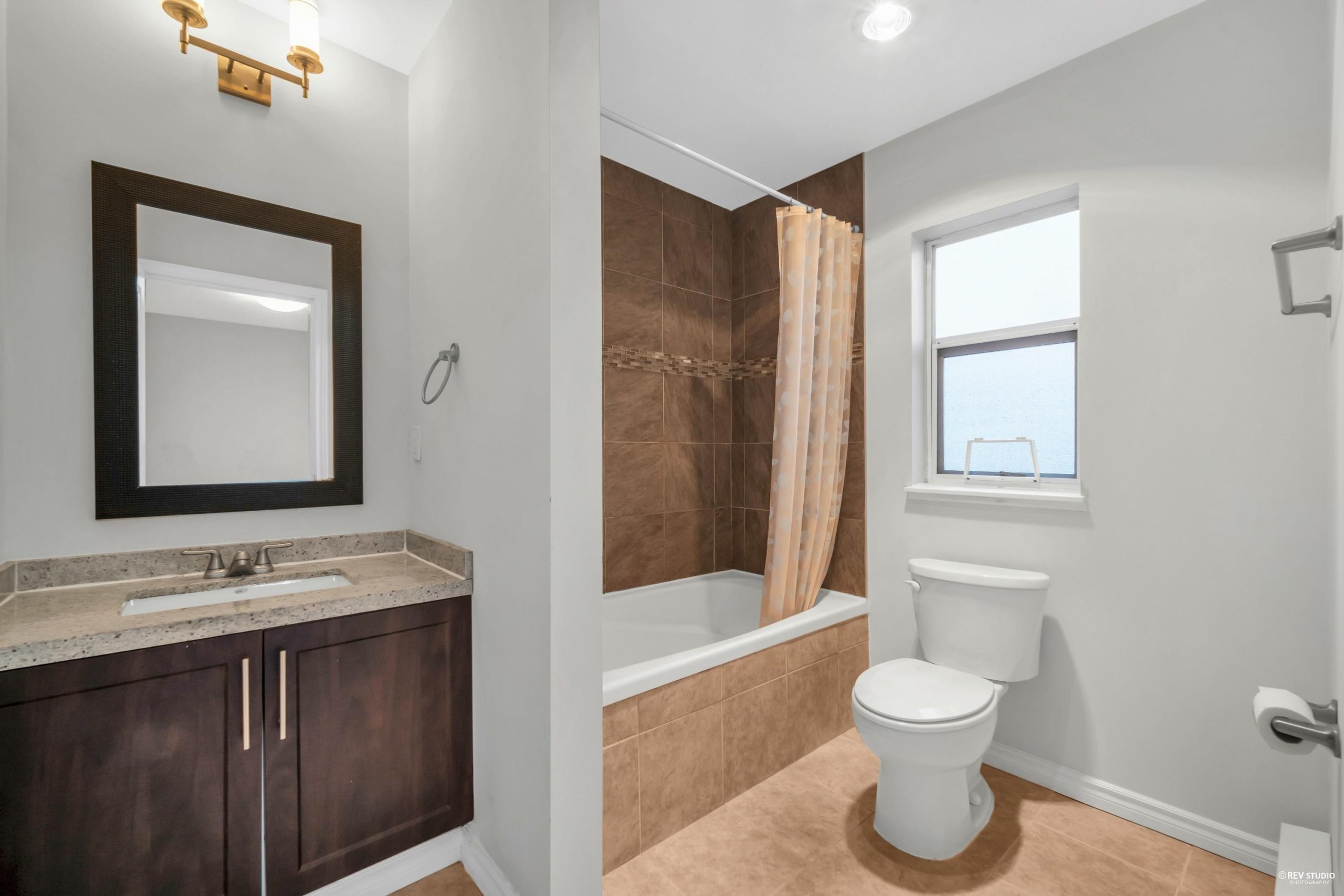 384 8333 Jones Road, Richmond 16