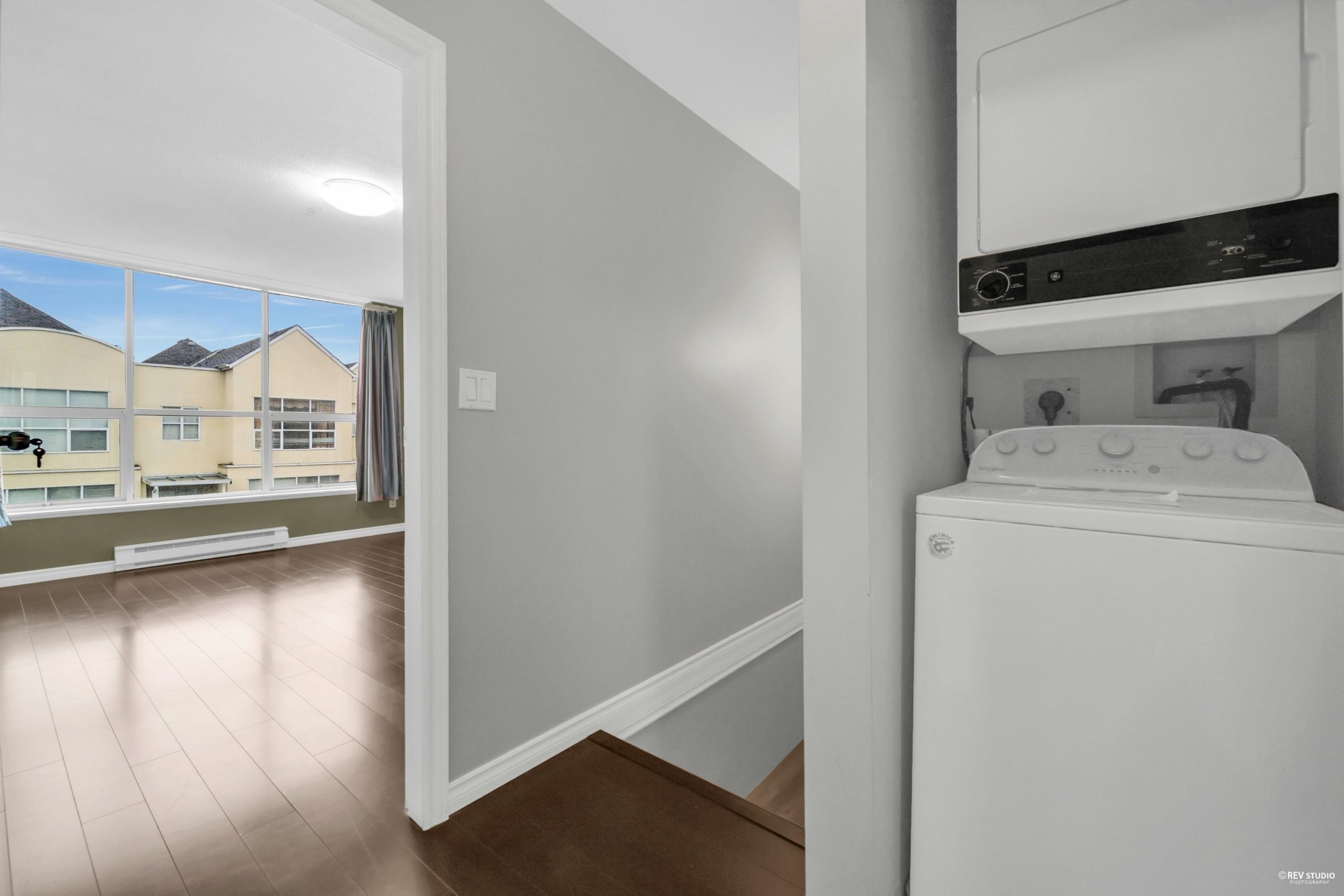 384 8333 Jones Road, Richmond 18