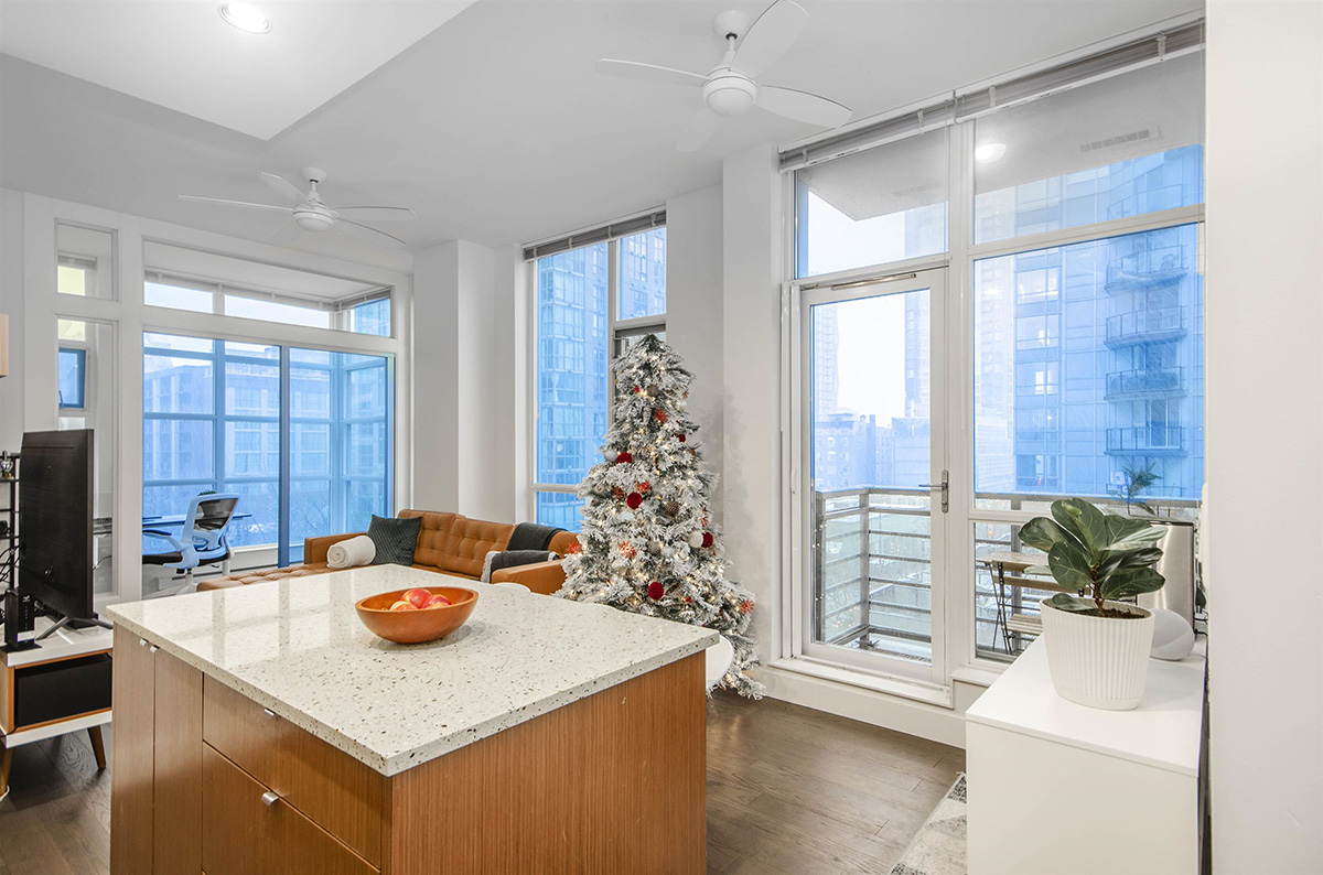 505 1205 Howe Street, Vancouver West 3