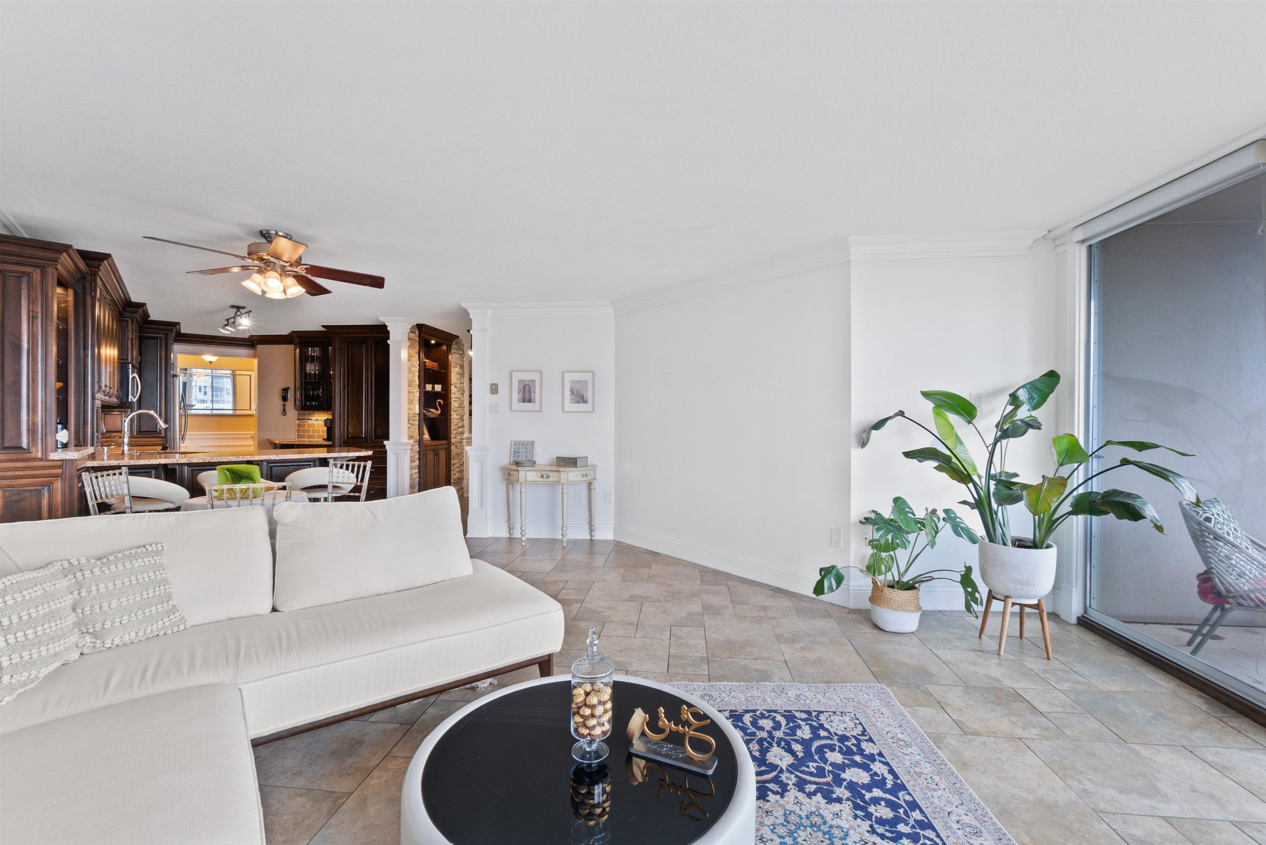 701 1235 Quayside Drive, New Westminster 7