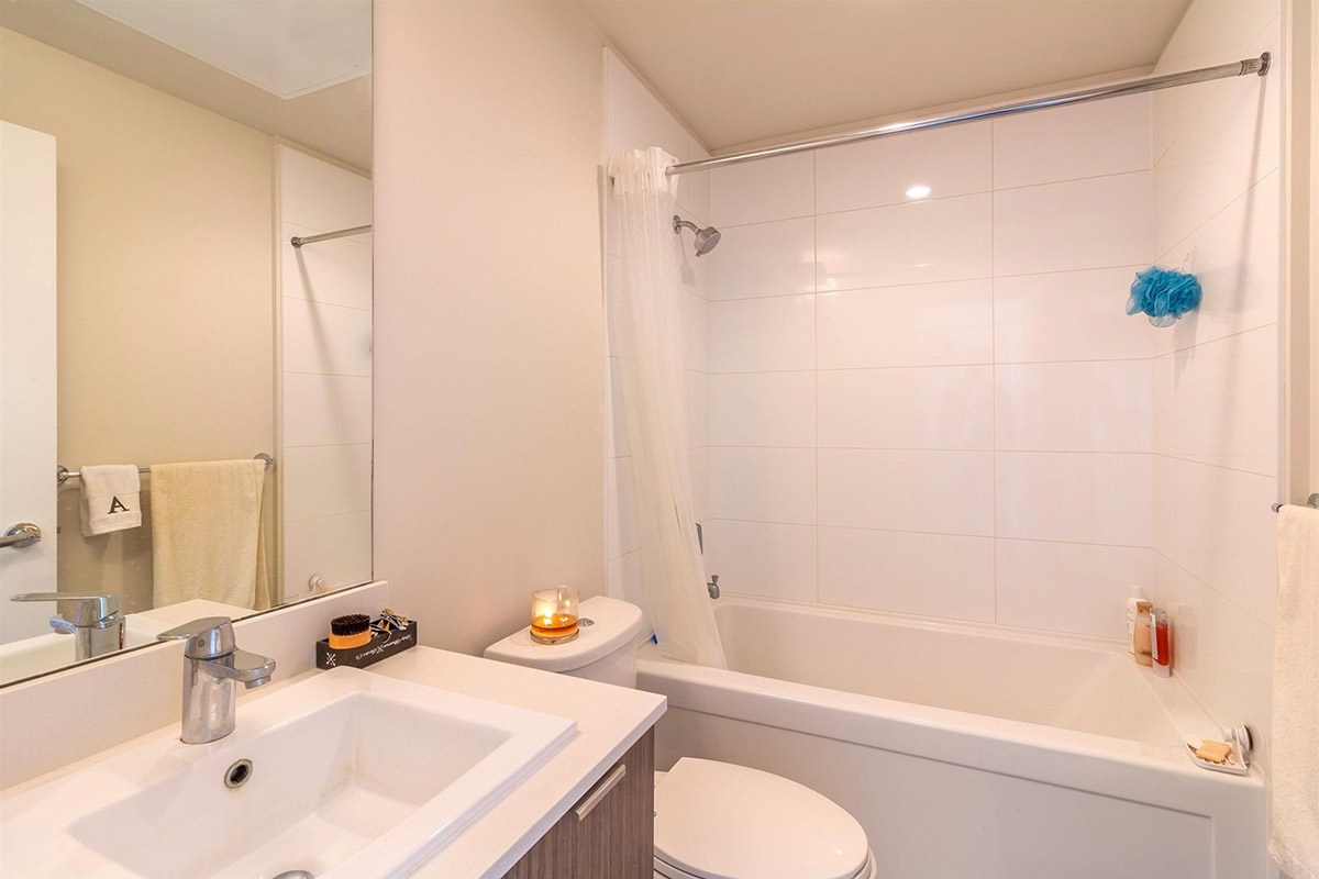 510 9877 University Crescent, Burnaby North 19