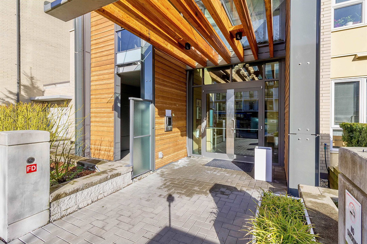 510 9877 University Crescent, Burnaby North 27