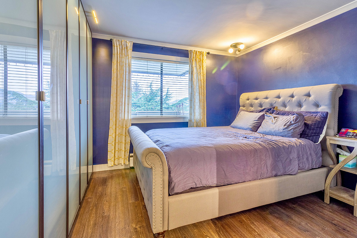 304 1650 Chesterfield Avenue, North Vancouver 14