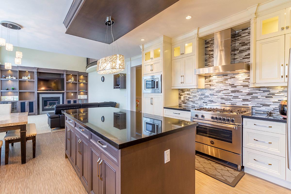 1730 Como Lake Avenue, Coquitlam 10