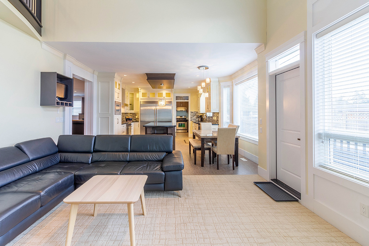 1730 Como Lake Avenue, Coquitlam 15