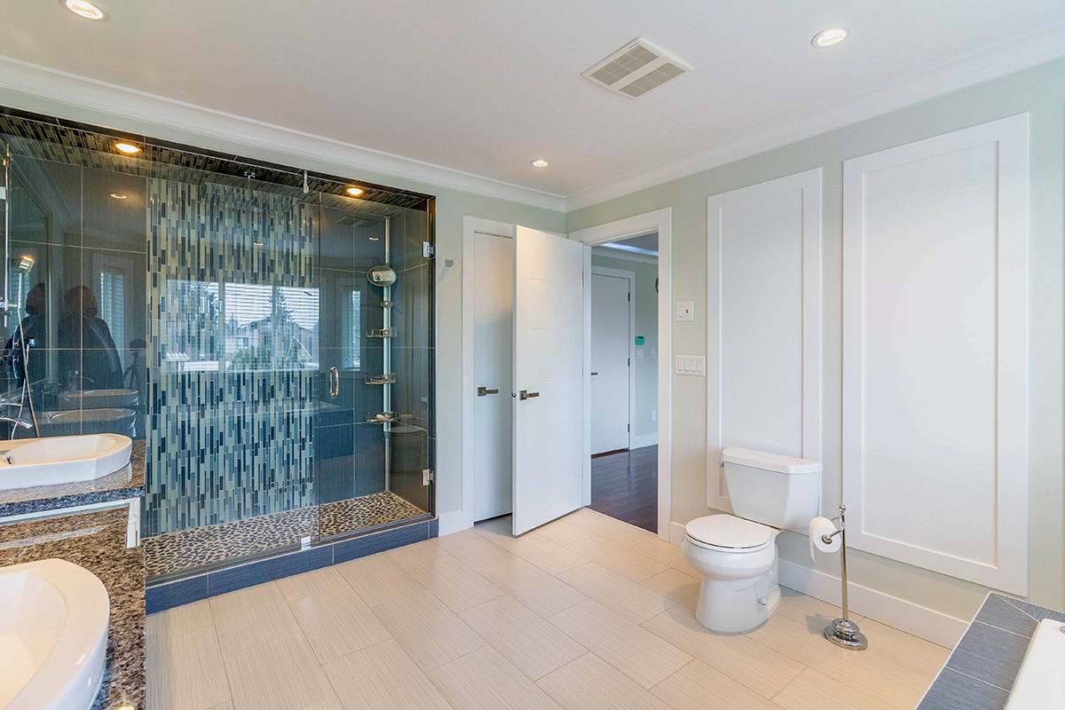 1730 Como Lake Avenue, Coquitlam 24
