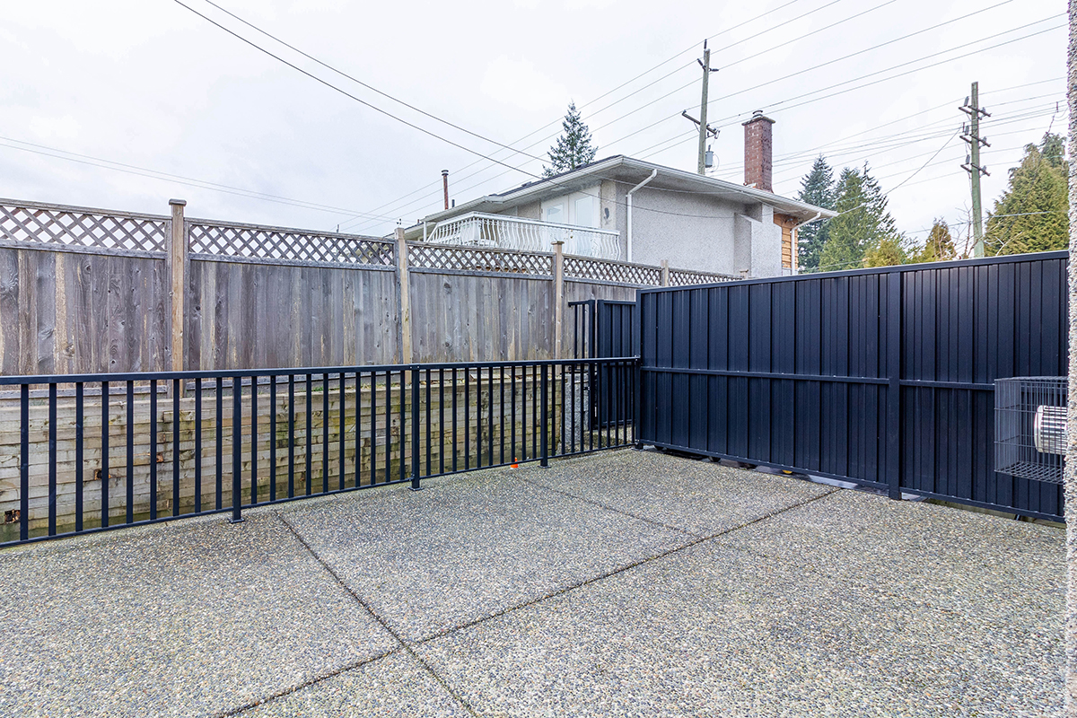 1730 Como Lake Avenue, Coquitlam 35