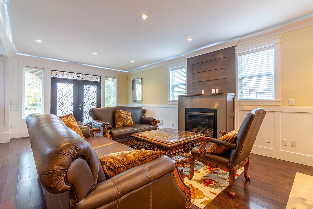 1730 Como Lake Avenue, Coquitlam 4