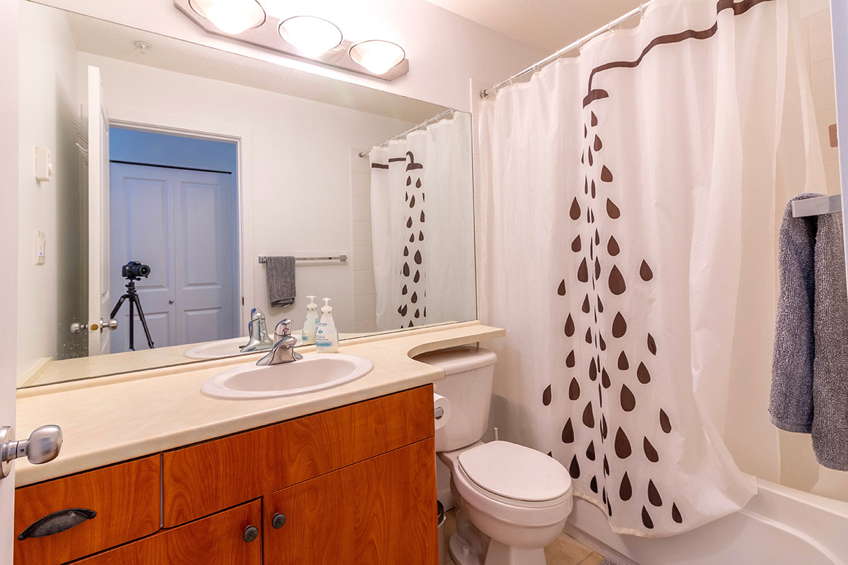 105 6508 Denbigh Avenue, Burnaby South 19