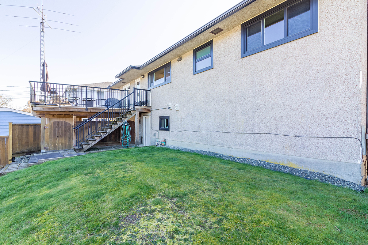 4805 Fairlawn Drive, Burnaby North 33