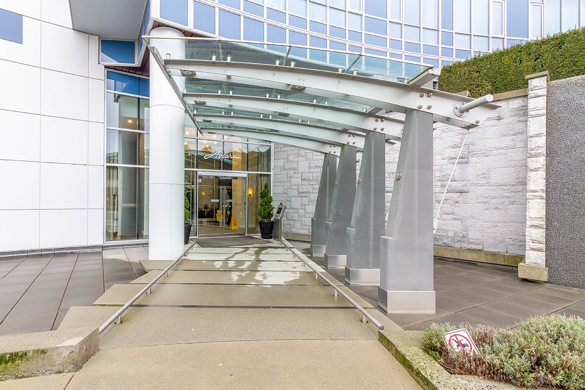 3702 4189 Halifax Street, Burnaby North 3