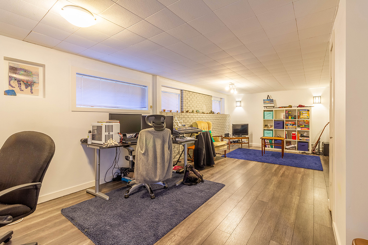 4666 Highlawn Drive, Burnaby North 22