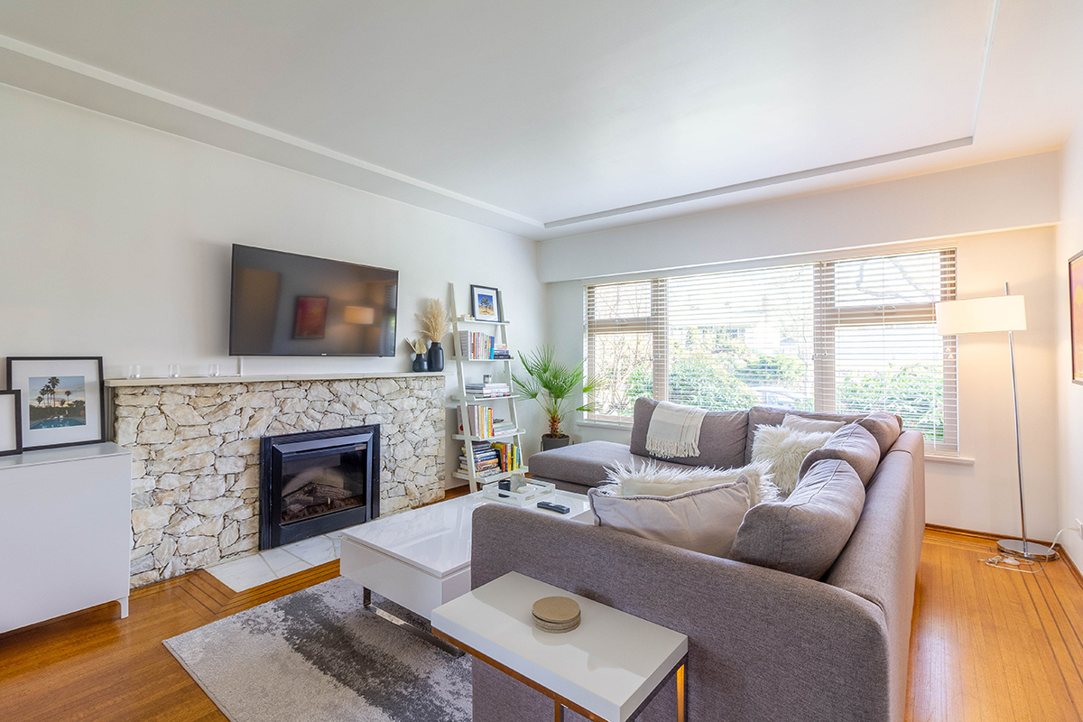 4666 Highlawn Drive, Burnaby North 8