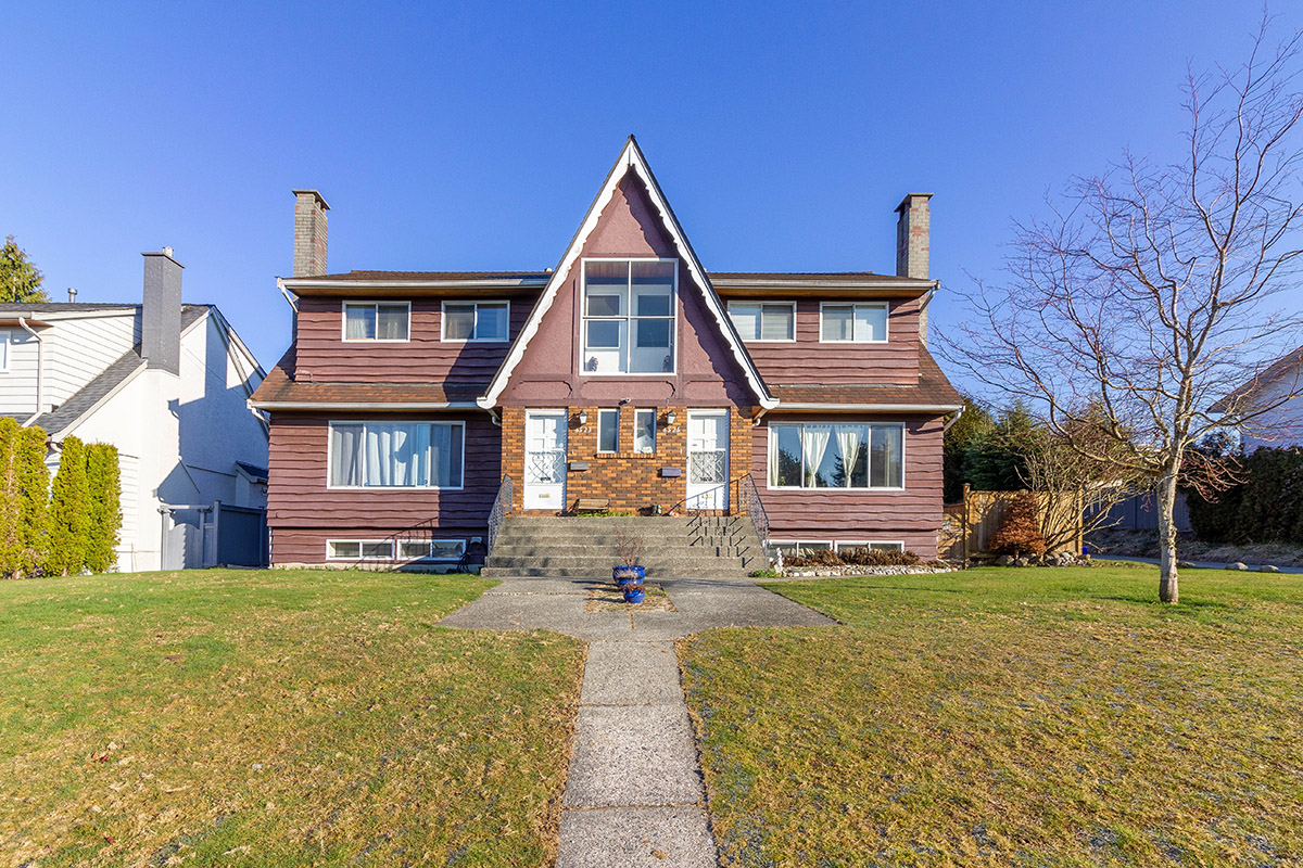 6523 6525 Lochdale Street, Burnaby North