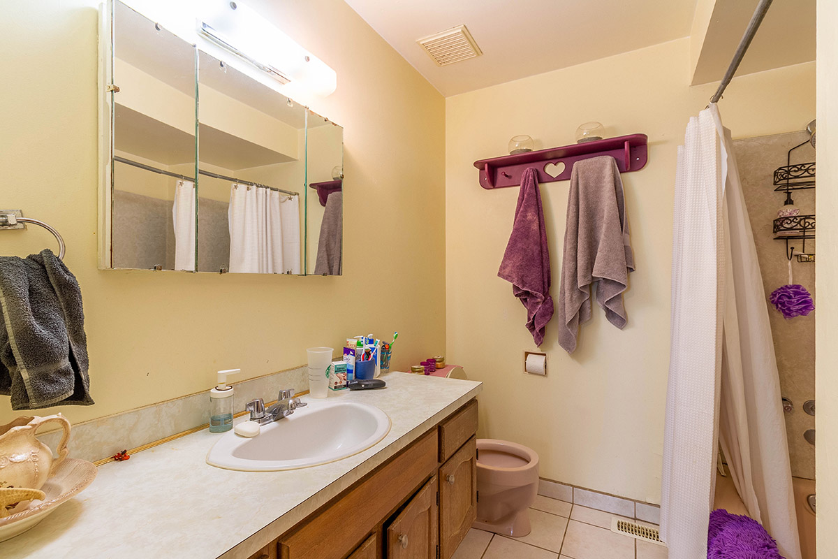6523 6525 Lochdale Street, Burnaby North 15