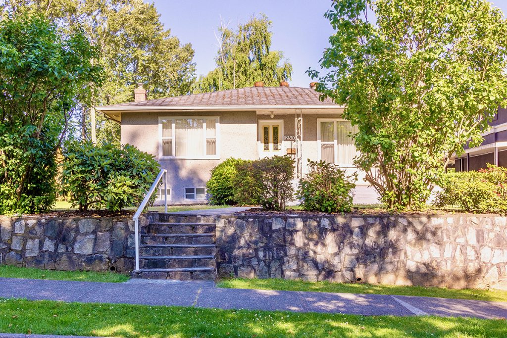 2510 Camrose Drive, Burnaby