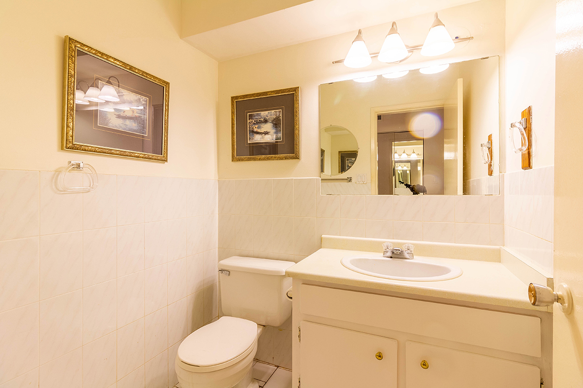 7336 Coronado Drive, Burnaby 25