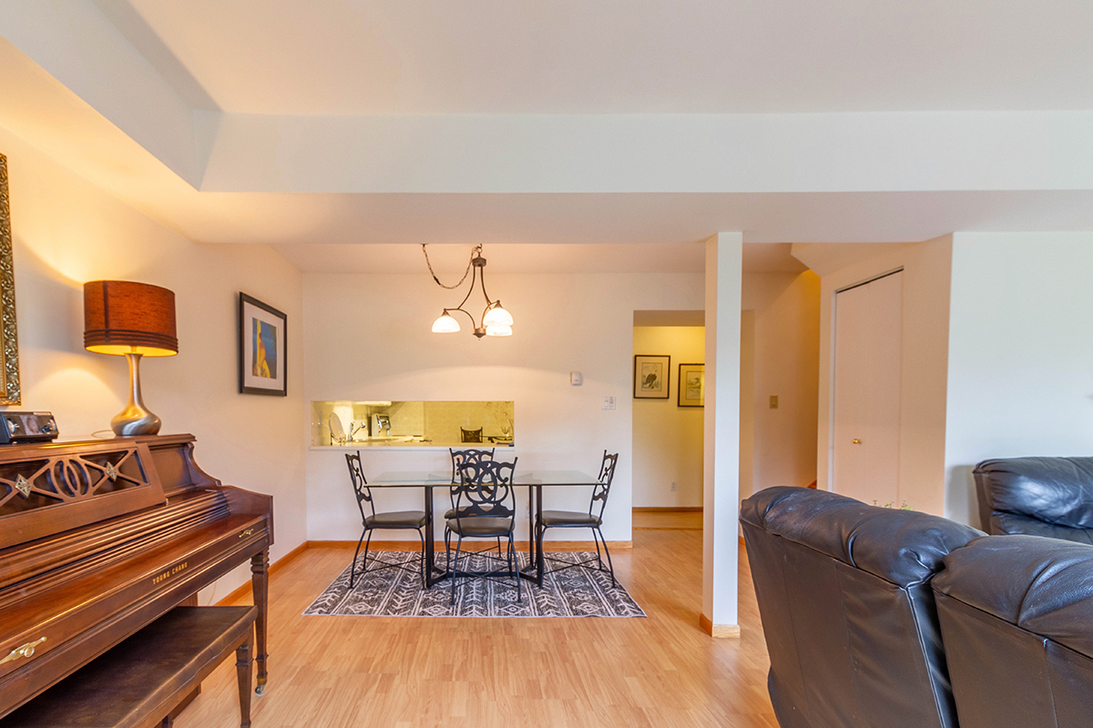 7336 Coronado Drive, Burnaby 8