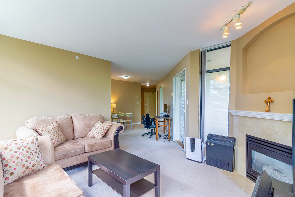 501 4567 Hazel Street, Burnaby 4