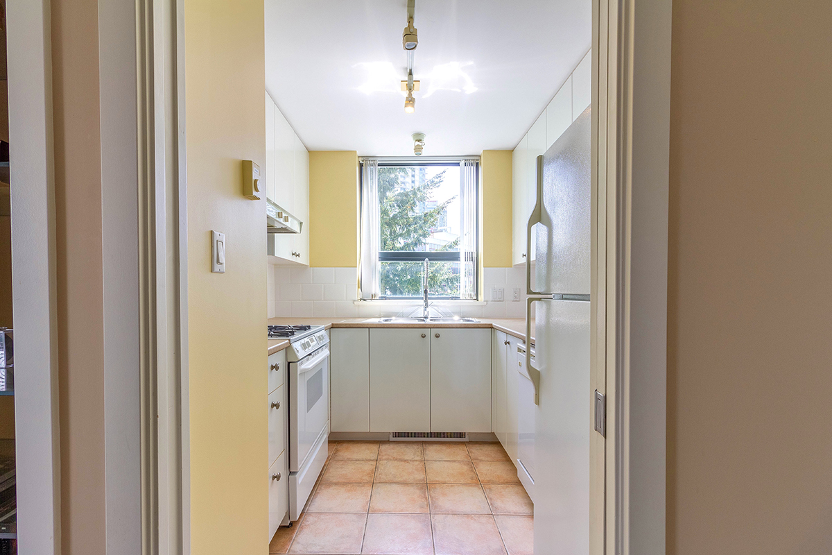 501 4567 Hazel Street, Burnaby 8