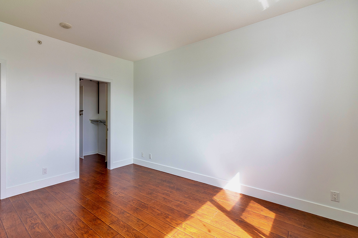 307 2225 Holdom Avenue, Burnaby 11