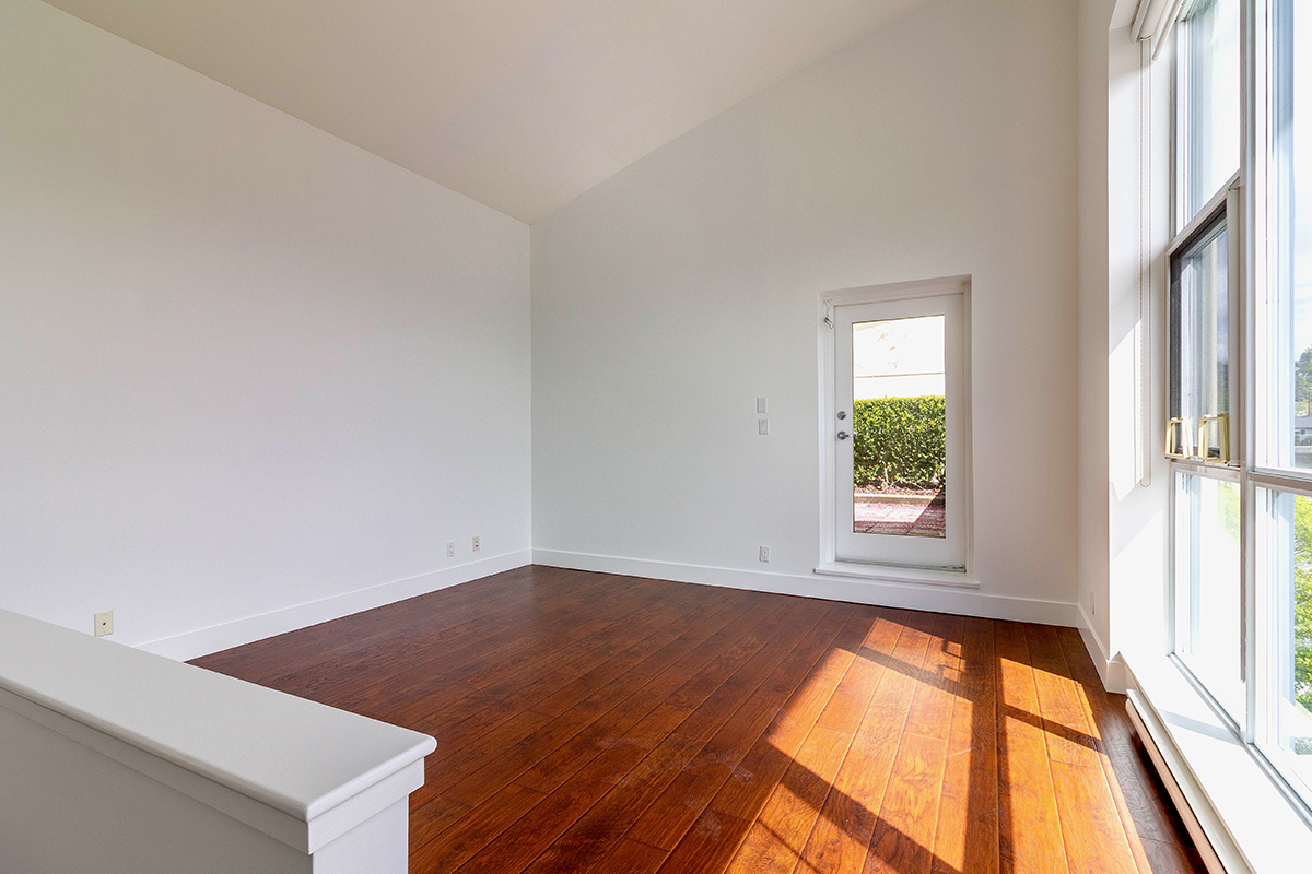 307 2225 Holdom Avenue, Burnaby 15
