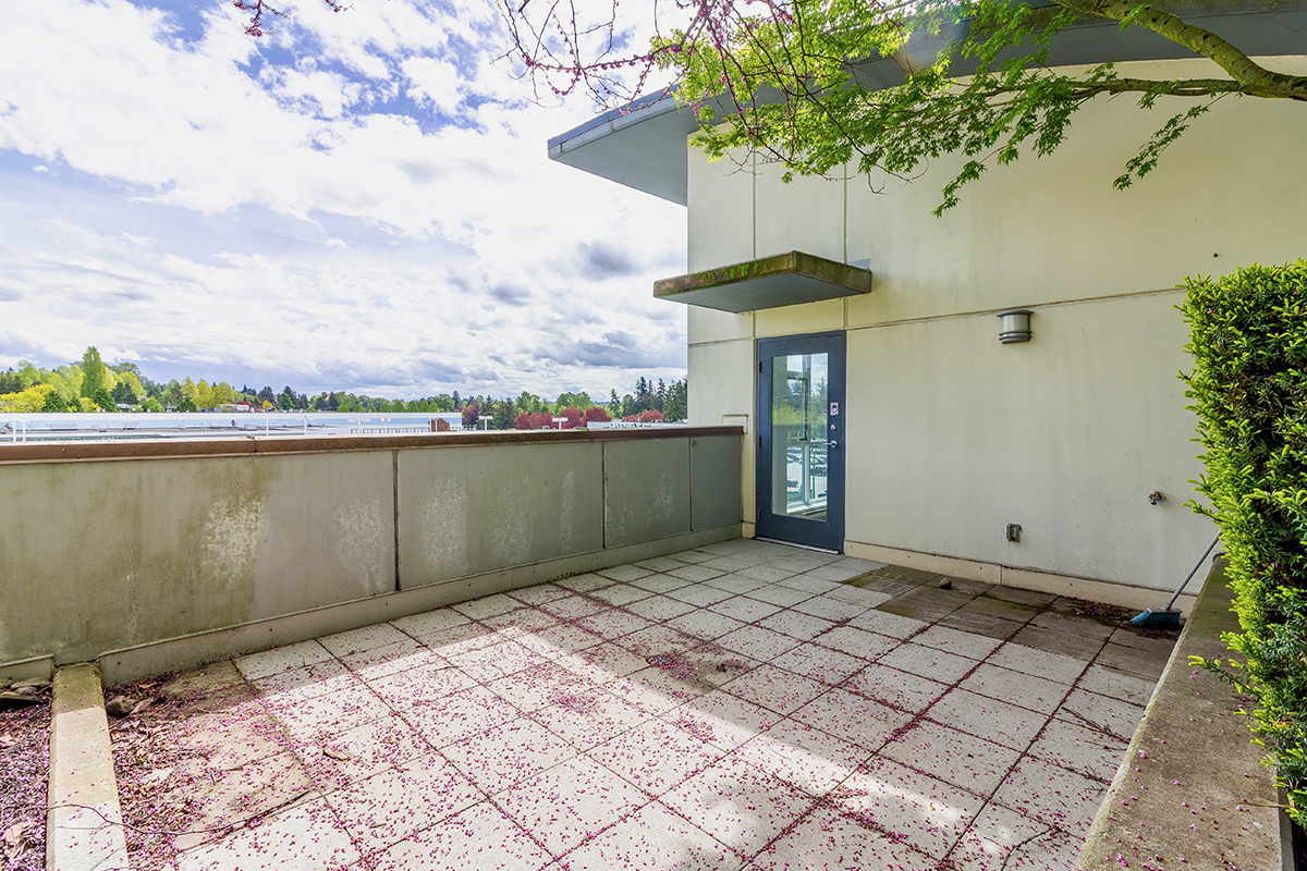 307 2225 Holdom Avenue, Burnaby 18